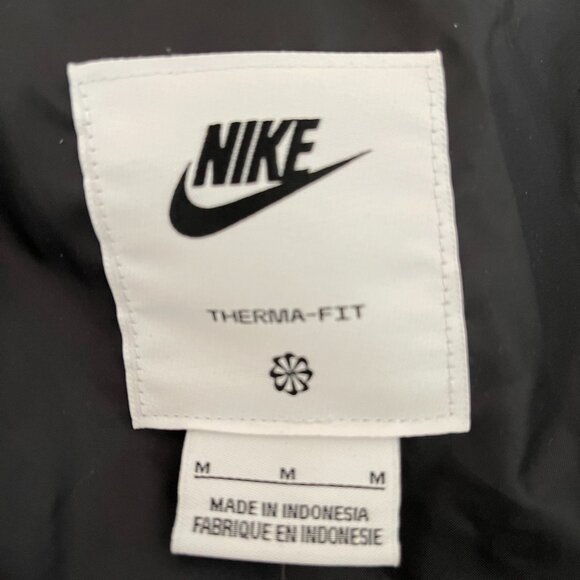 Nike Dark Puffer Coat with Hood - Picture 7 of 7